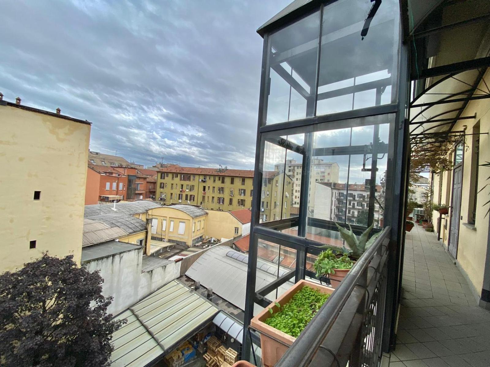 Grazioso Appartamento Nel Cuore Del Tran Tran Di Milano, Perfetto Per Amici E Famiglie, Vicino A Metropolitana Экстерьер фото